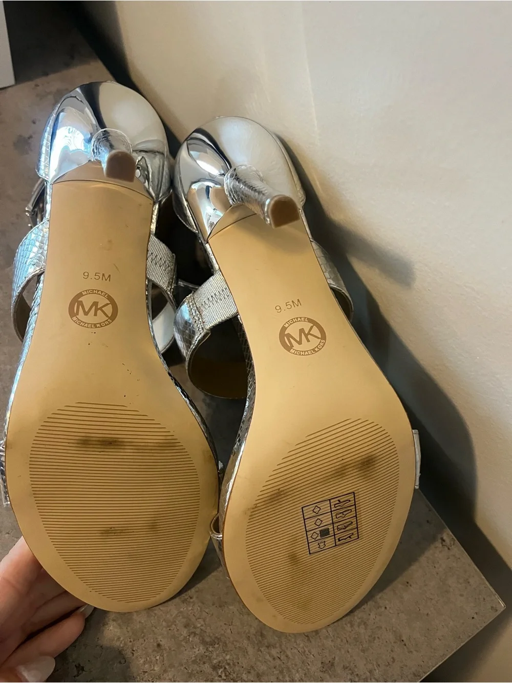 MICHAEL KORS AMAL SNAKESKIN HEELS 9.5